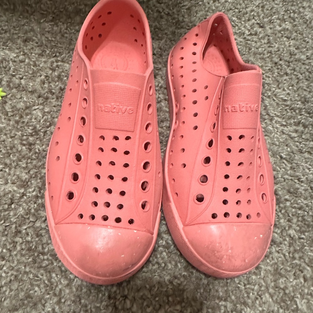 Native Kids Water Shoes - Coral
